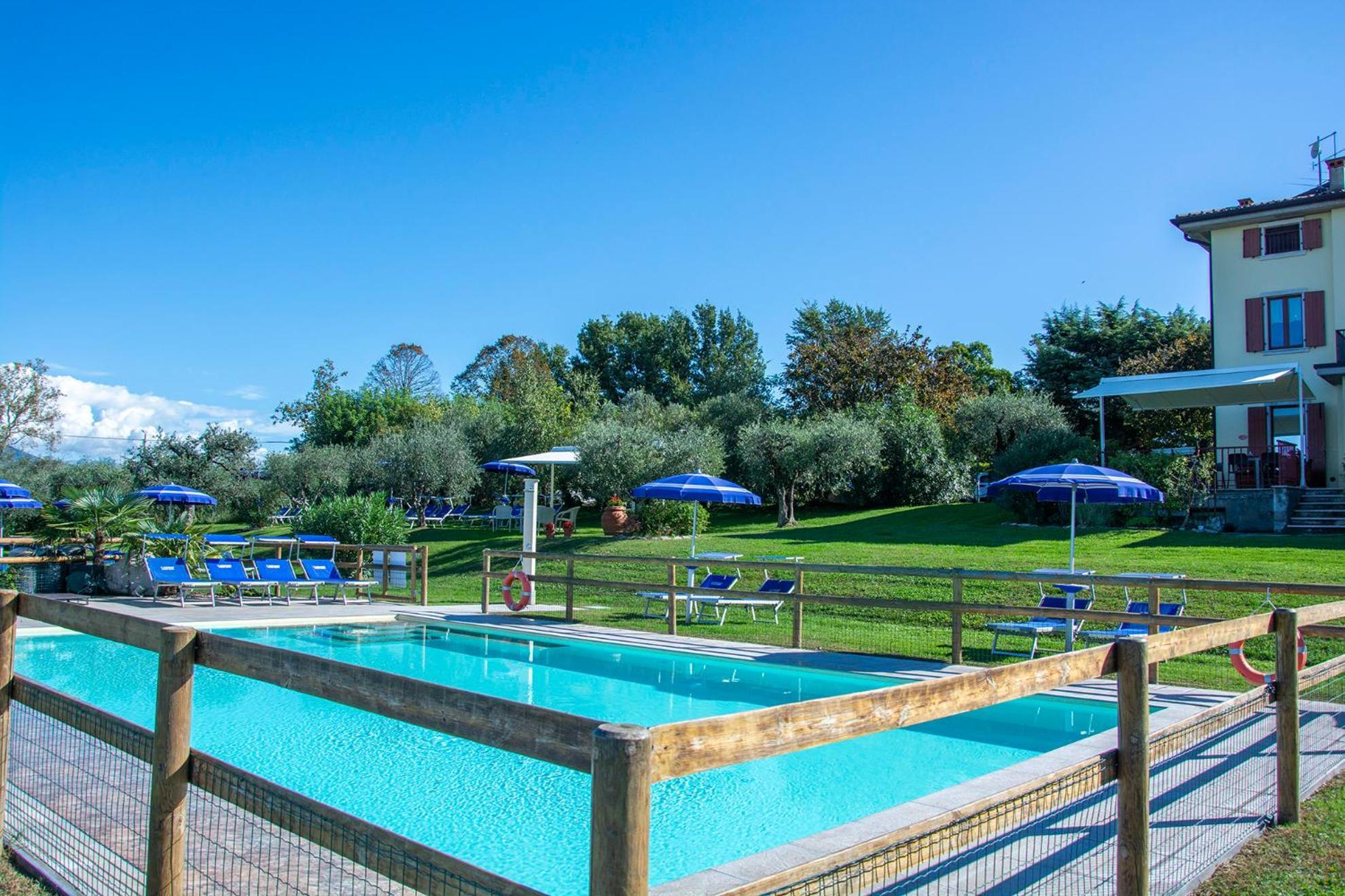 Agriturismo Il Giardino Degli Ulivi Lazise Exterior photo